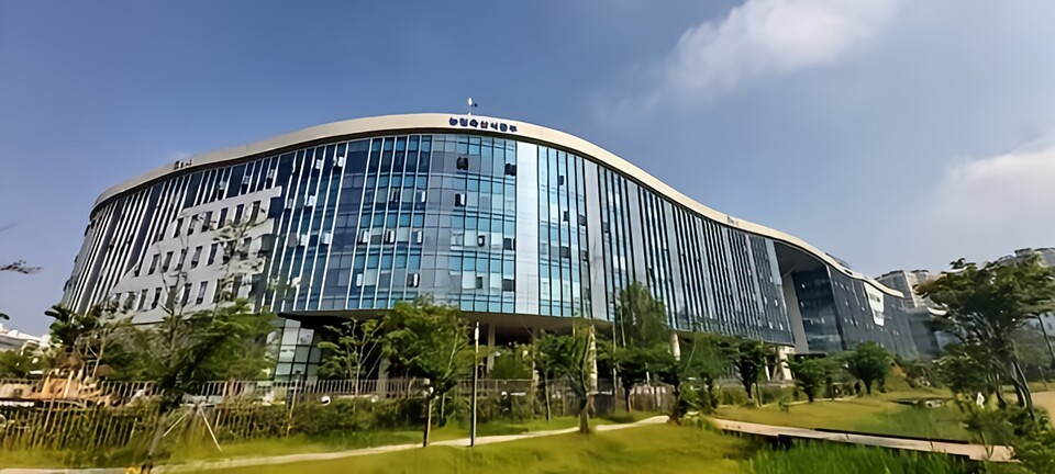 Exterior view of Government Sejong Complex building 5, home to the Ministry of Agriculture, Food and Rural Affairs