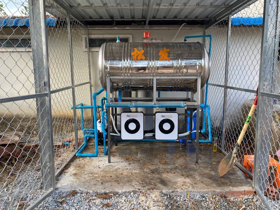 Replacement of the purification system for 'safe water'