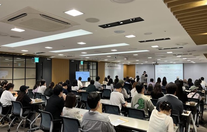 2025 롯데백화점×기아대책 가족돌봄청소년·청년 지원사업 전달식 (사진=서울시복지재단)