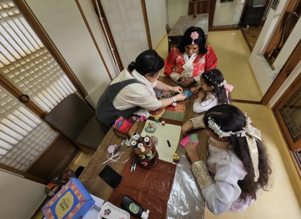 钟路工艺坊漫步活动