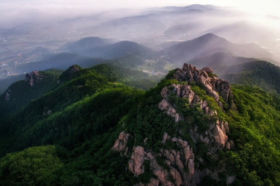 East-West Trail Section 4, Palbong Mountain (Osong-ri)