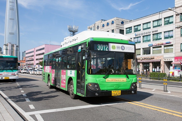 Seoul local bus © Seoul History Compilation Committee