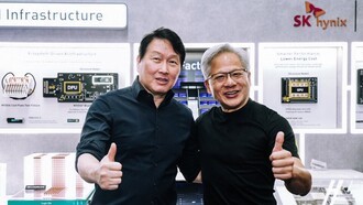"지금 놓치면 끝"… 최태원 회장·젠슨 황이 꽂힌 'AI 팩토리' 자세히 알아보자